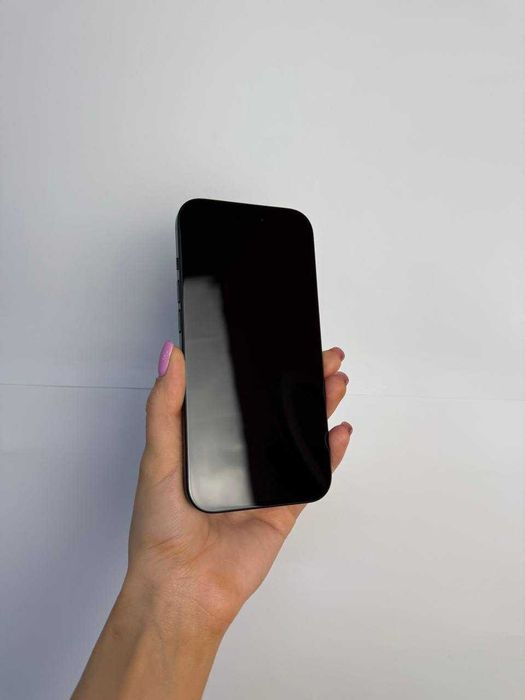 iPhone 15 128 Gb + AirPods Pro у подарунок