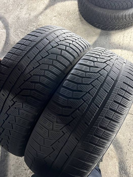 Автошини зимові HANKOOK 215/55/17 (2шт)Резина,Колеса,Гума,Скати, Шини)