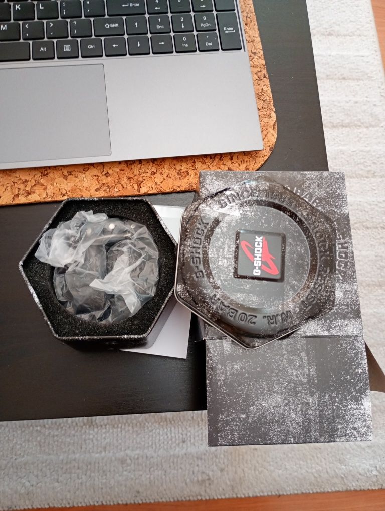 Casio G Shock DW5600bb