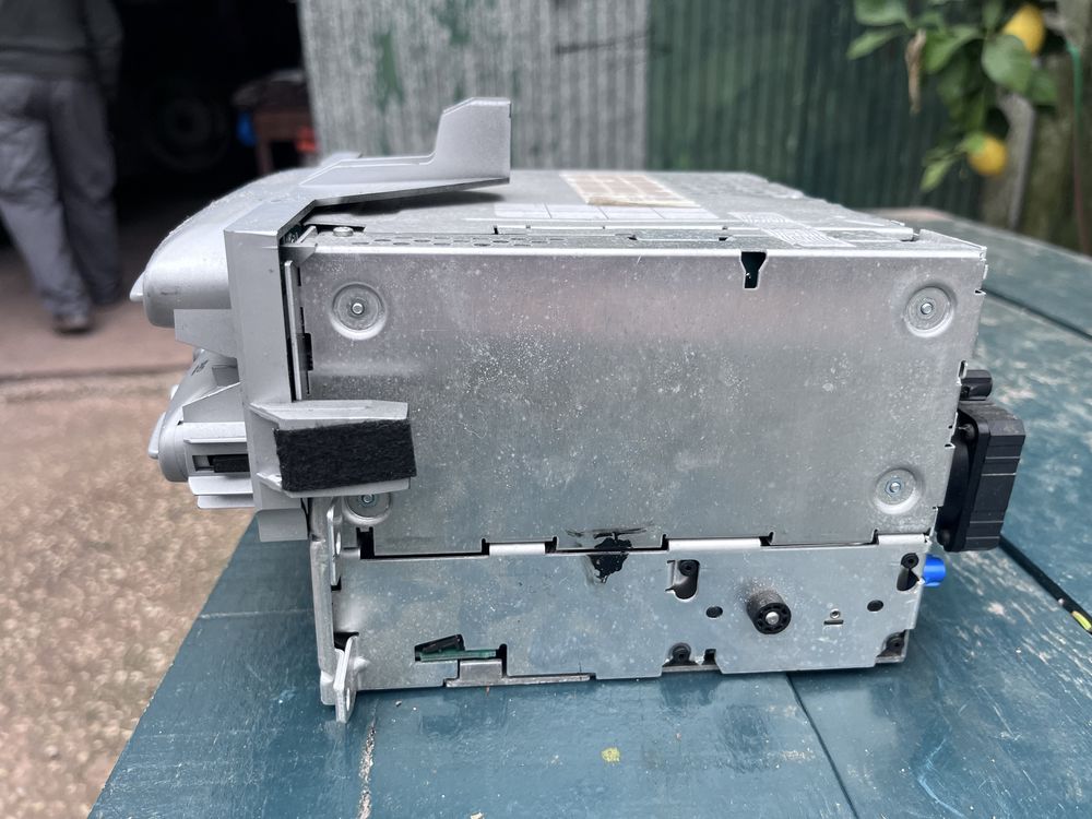 Mini r56 radio media system