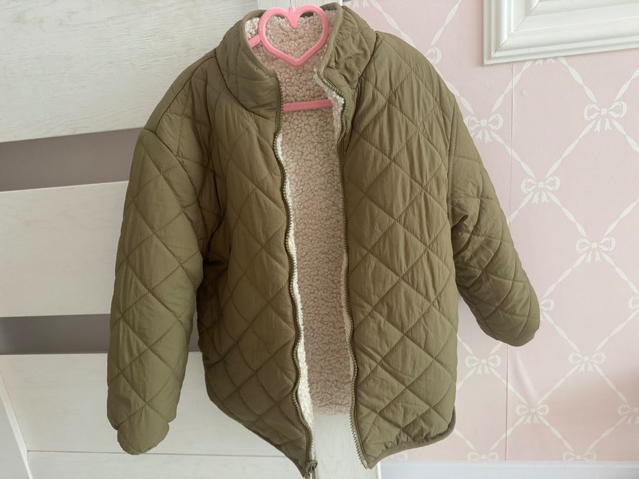 Куртка , курточка шубка двусторонняя на девочку размер 134-140