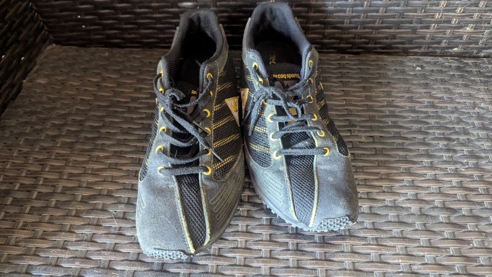 Tênis le coqsportif em bom estado
