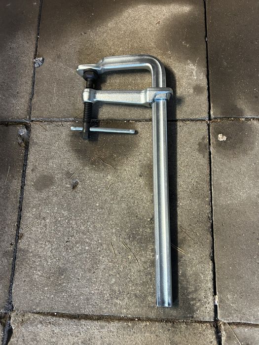 Ścisk śrubowy stolarski BESSEY