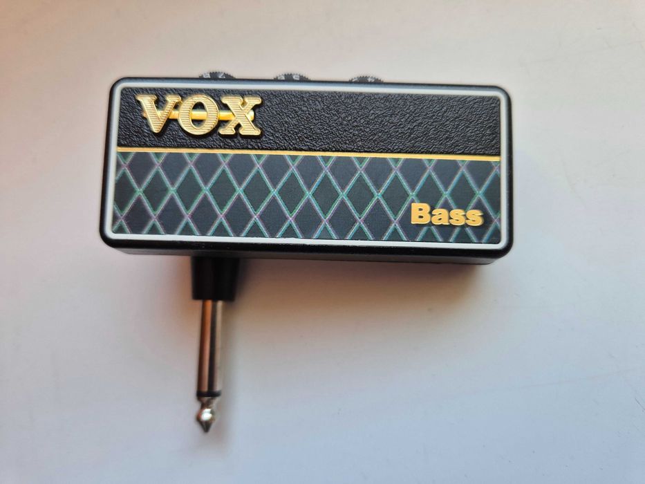 Wzmacniacz słuchawkowy do gitary basowej VOX