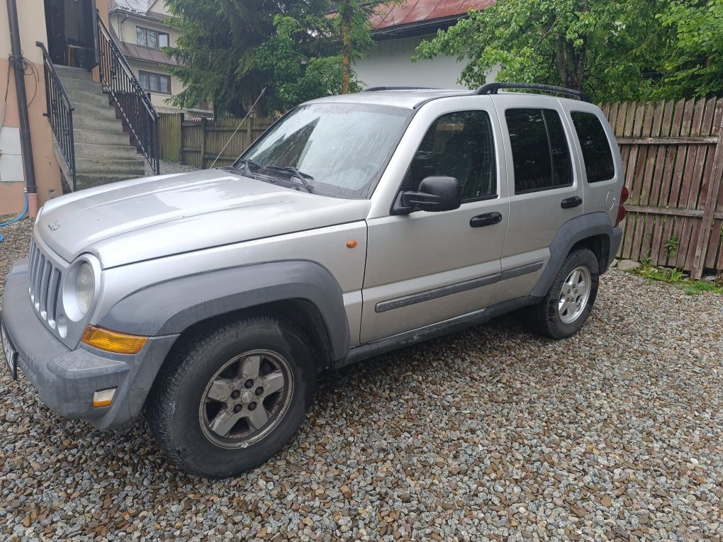 Jeep Cherokee KJ 2.8 diese CRD limitetl automat