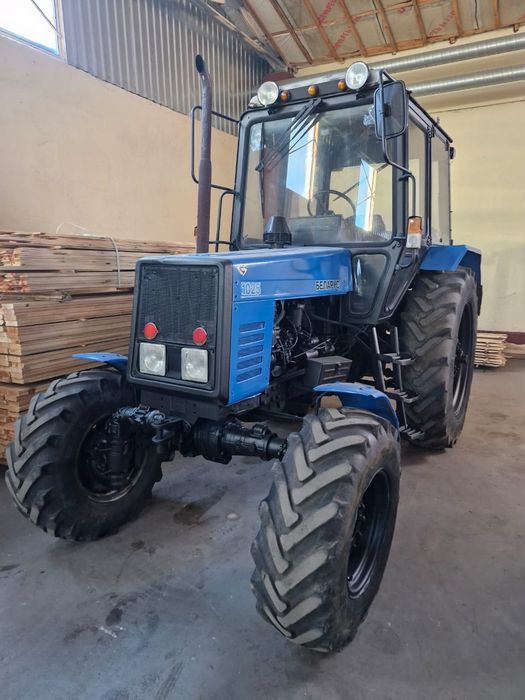 Продам хороший трактор