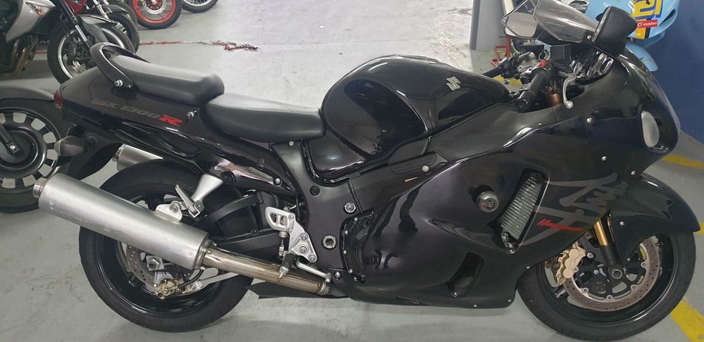 Moto em oprimo estado