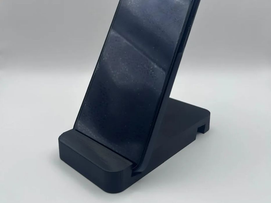 Suporte de Telemóvel Simples e Prático