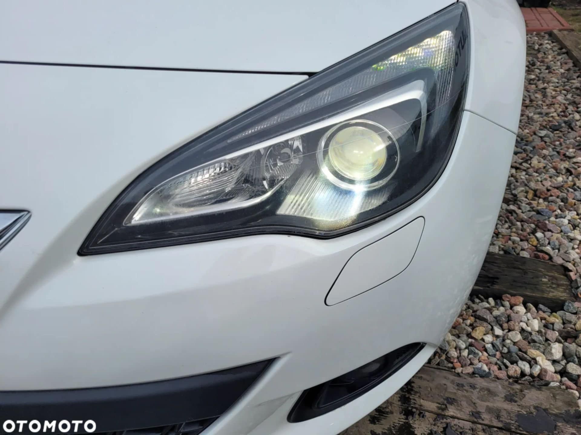 Opel Astra j GTC 1.6 180 KM Innowation Bi-ksenon