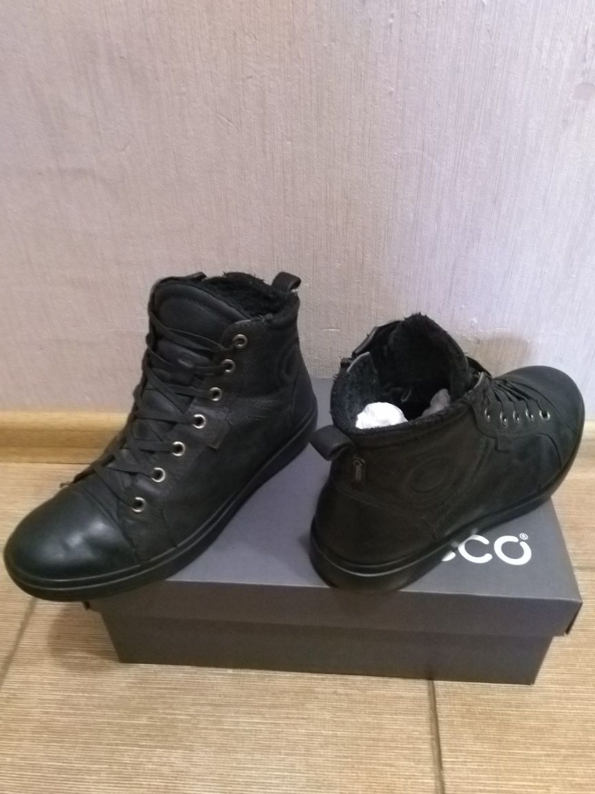 Продам зимние ботинки ECCO оригинал р 36