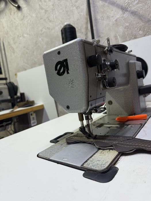 Maszyna do szycia Durkopp Adler 767