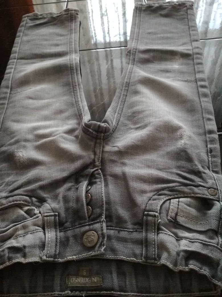 Spodnie chłopięce r 104 /110 (wymiary).