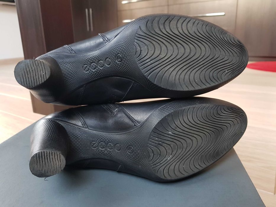 ECCO Botki Sculptured r.40 – stan idealny