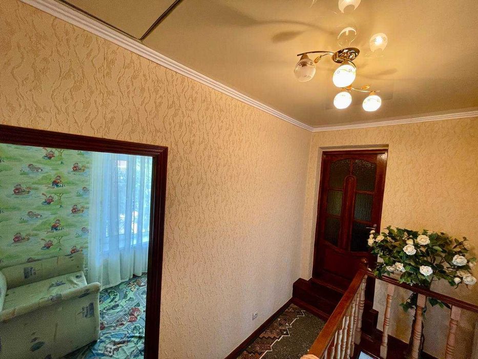 Корея. Продаж, частина будинку, затишний район, 2 пов., 4 кімн, 103 м²