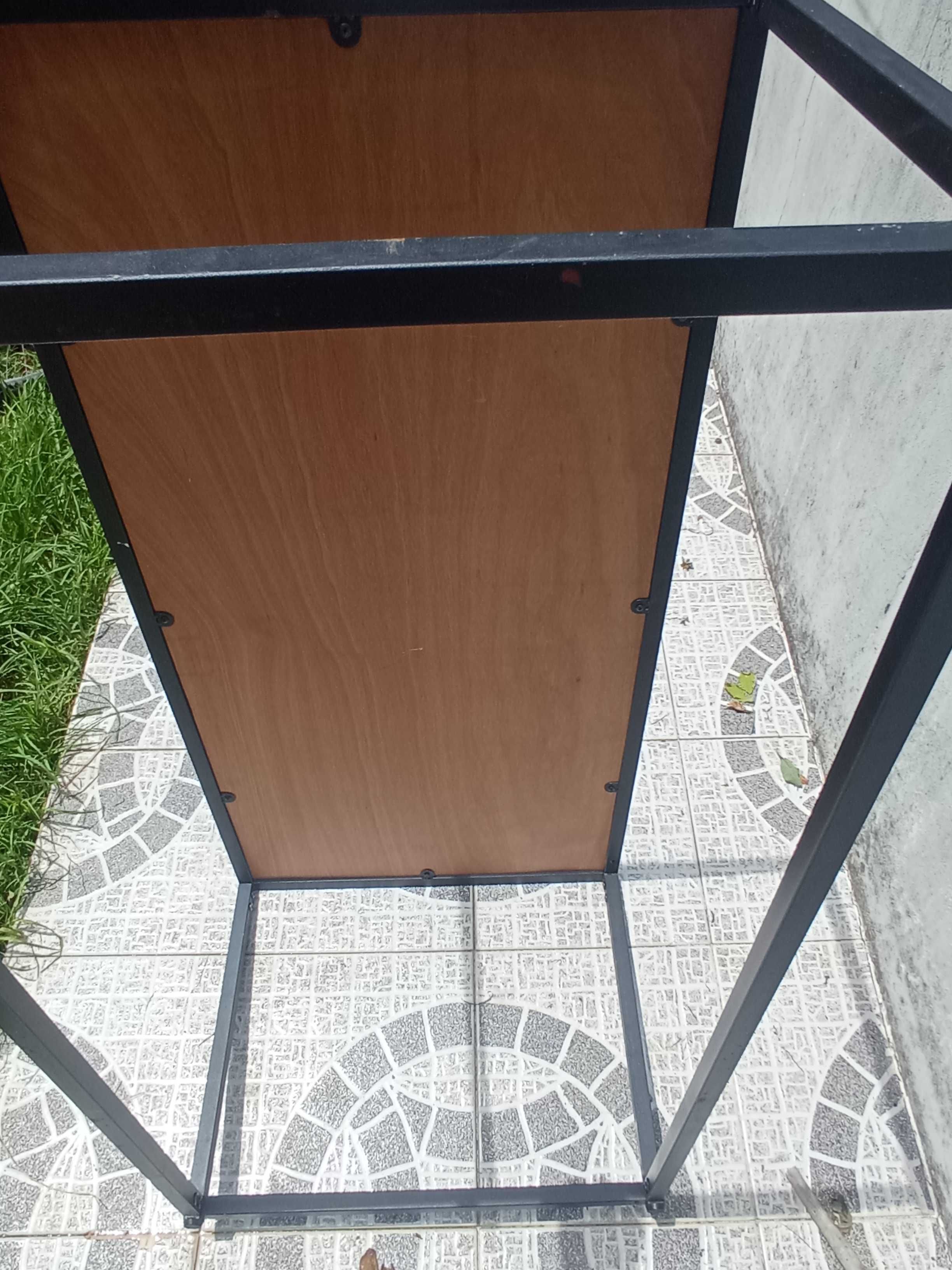 Mesa de centro / apoio