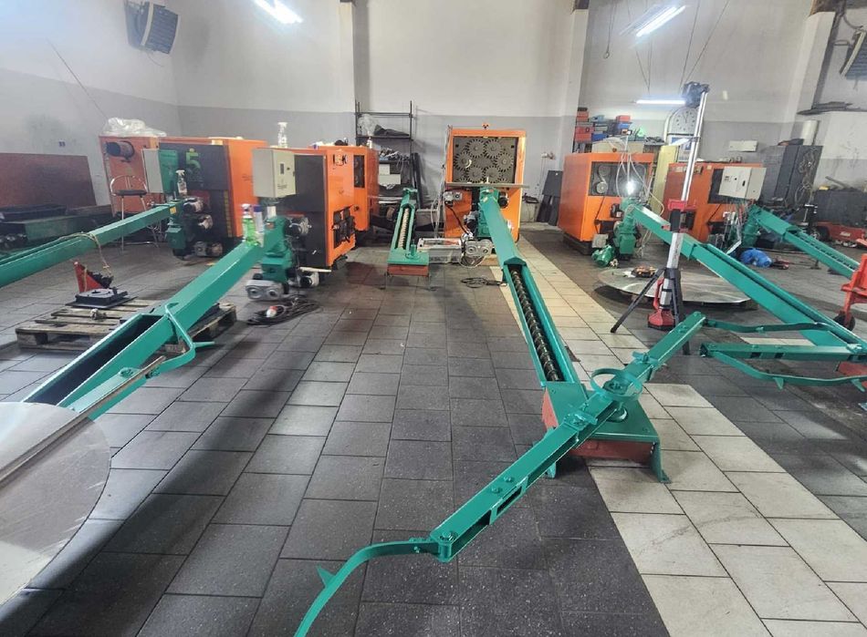 Piec na Trociny Zrębke Owies Pestka Wióra inne Biomasy Sypkie