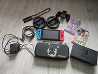 Konsola Nintendo Switch v1, karta 256 GB, 2 gry, etui.
