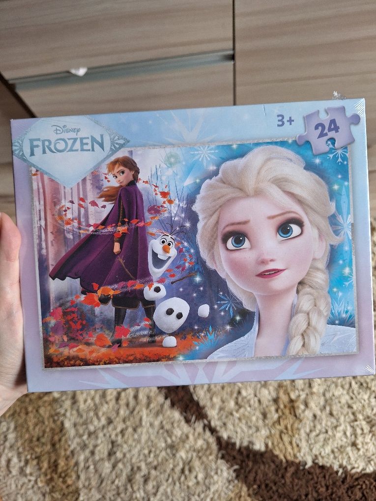 Puzzle Kraina Lodu, Frozen