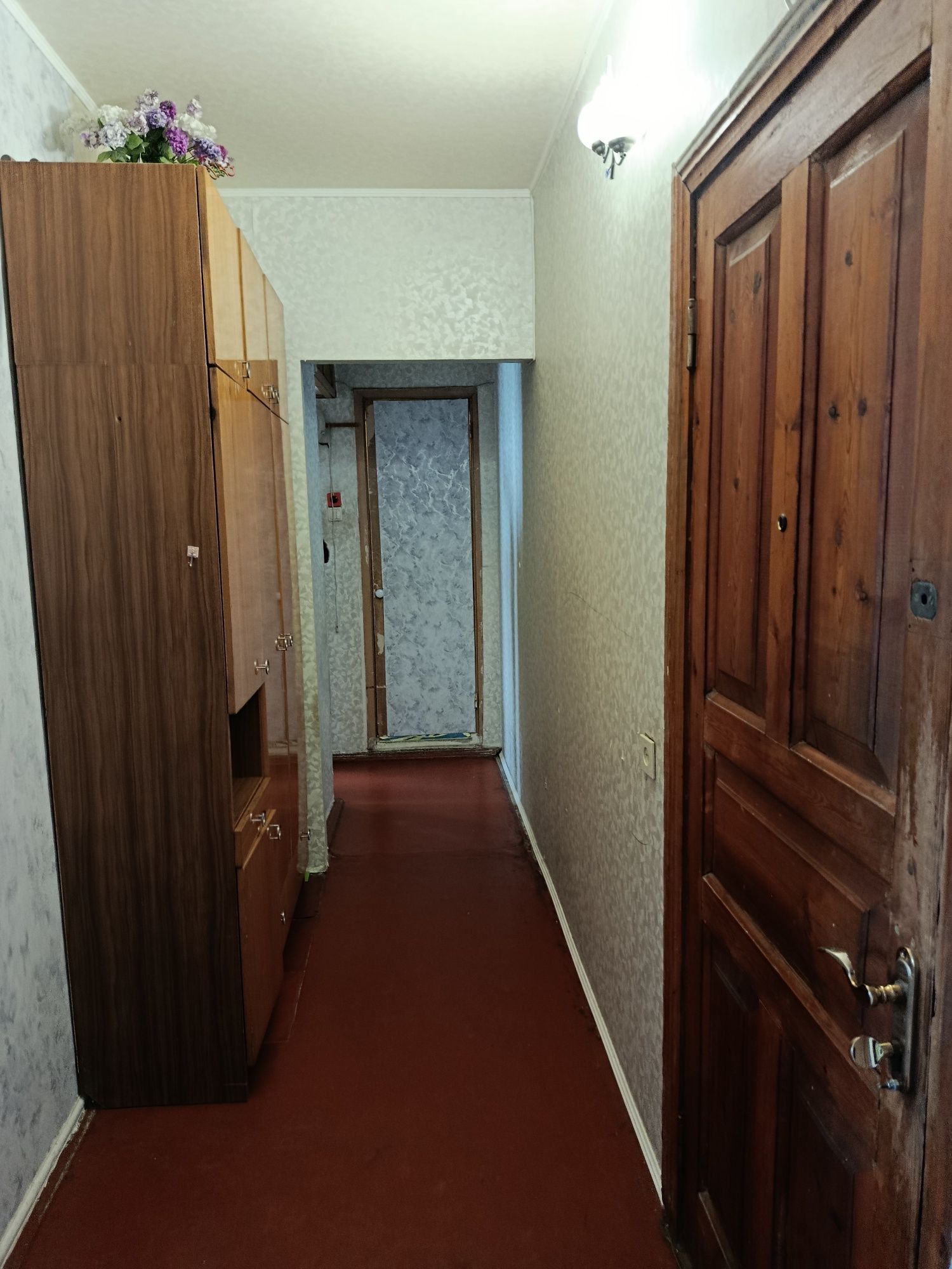 Продам 2 комнатную квартиру