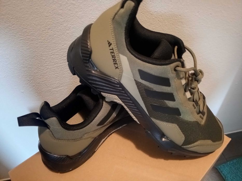 Buty Adidas Terrex roz 43 1/3,, 47 1/3