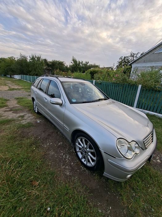 Mercedes Benz W203 C180 Kompressor 1.8 Avangarde