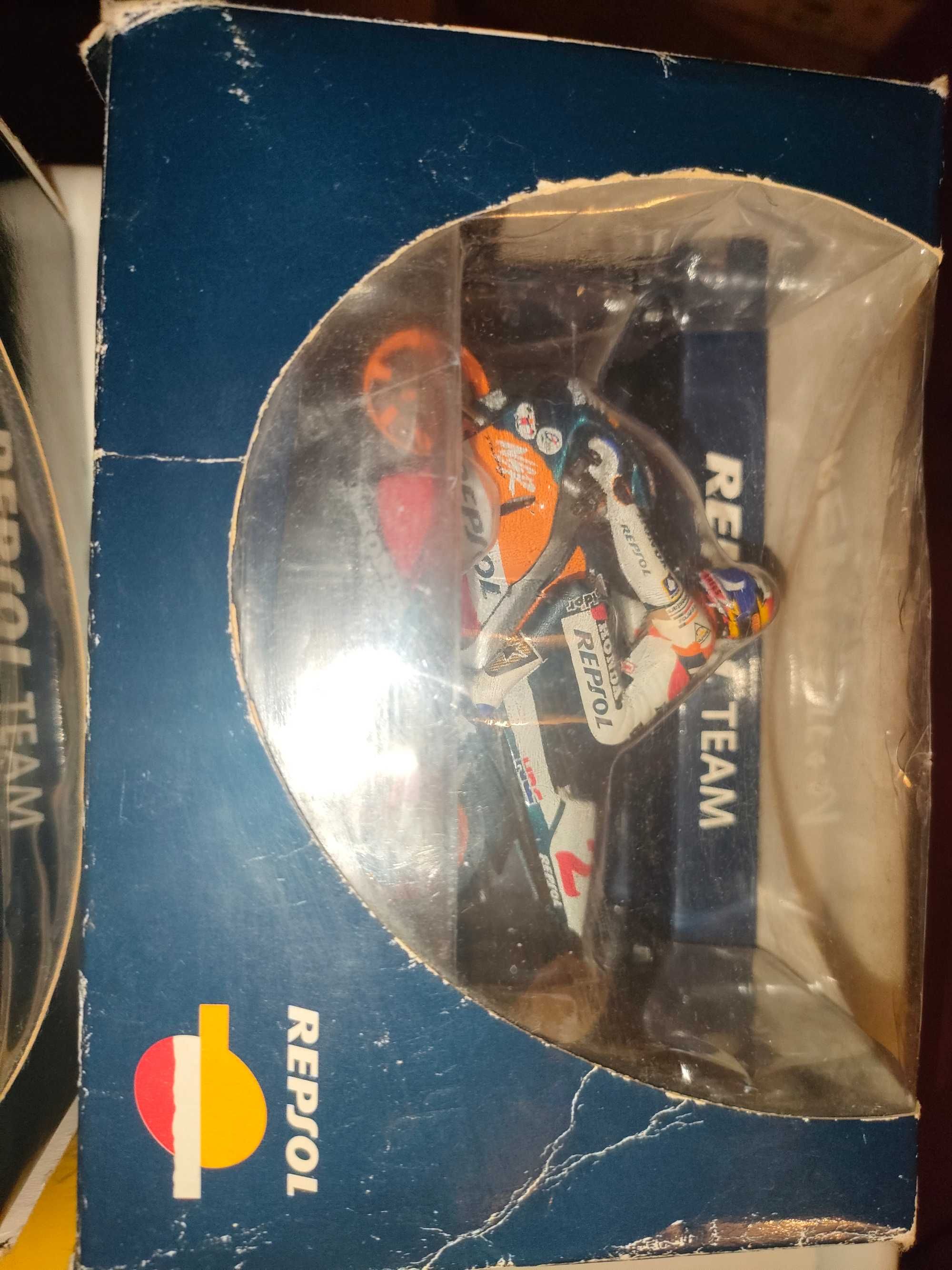 Motas Repsol e Galp
