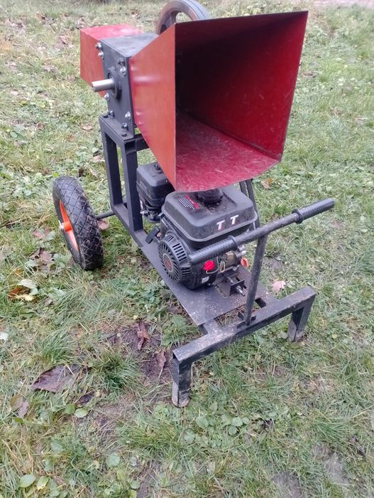 Подрібнювач гілок