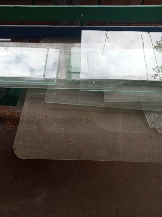 Стекло разных размеров