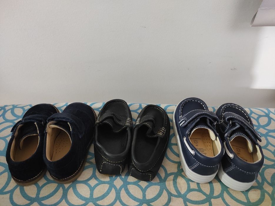 Sandalias Chicco tam 23/ Botas Chicco 24