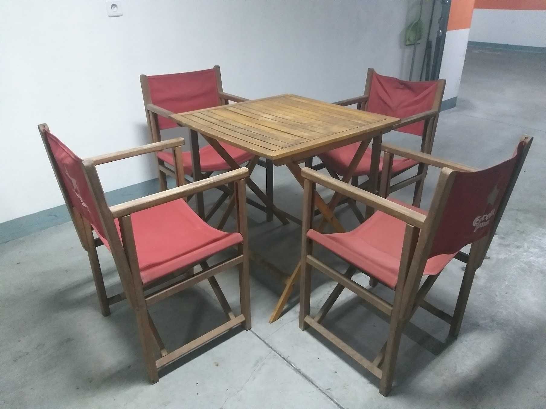 Mesa e cadeiras, jardim/varanda.