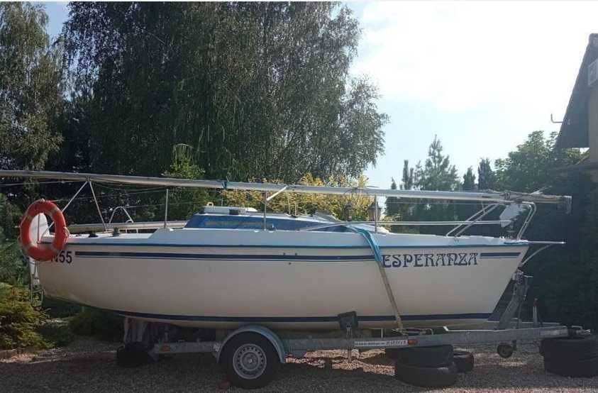 Jacht żaglowy Sasanka 620