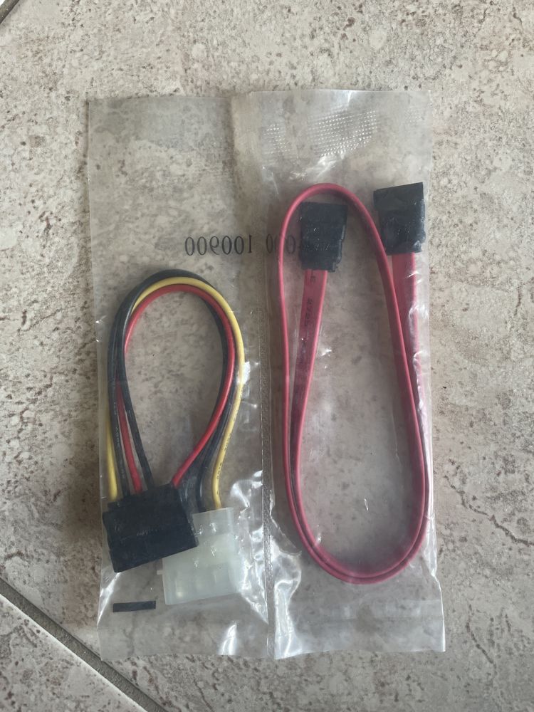 Vendo cabos/adaptadores/ligações etc