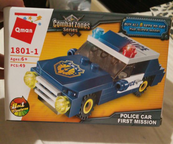 Лего конструктор-полицейское авто