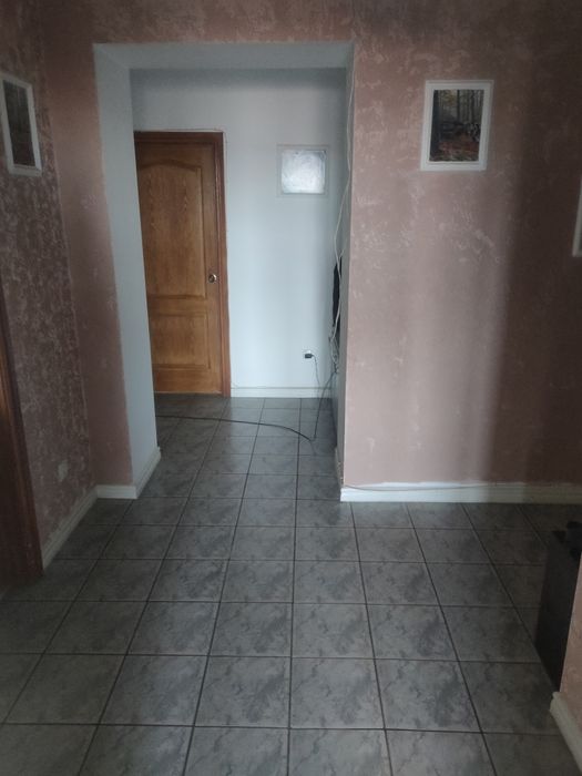 Оренда місця в кімнаті, 2500 грн