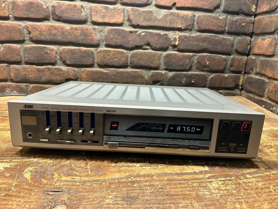 Amplituner JVC R-K 22