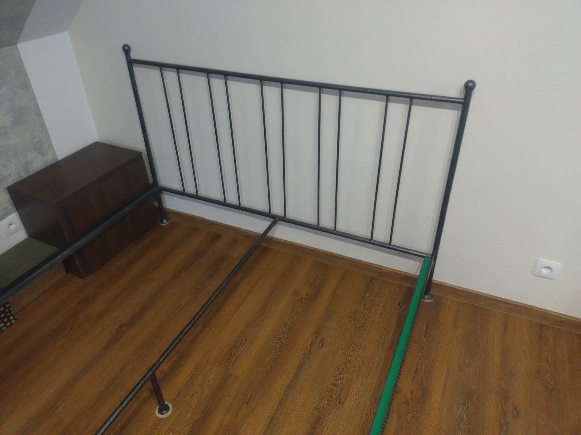 Łóżko kute 160x200 ze stelażem