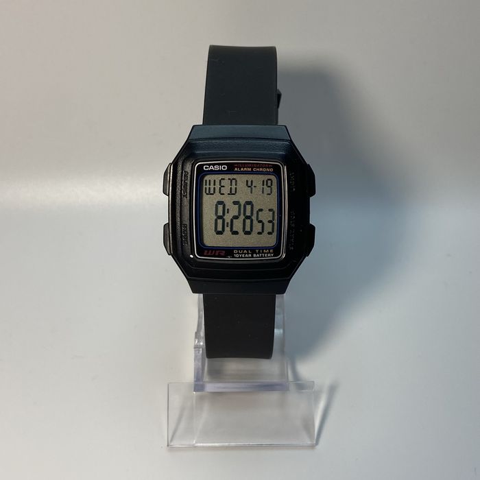 163 Годинник часы Casio F-201 Sport чорні оригінал