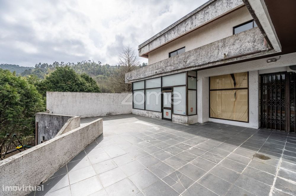 Arrendamento de Loja c/ 56 m2, Rebordosa, Paredes