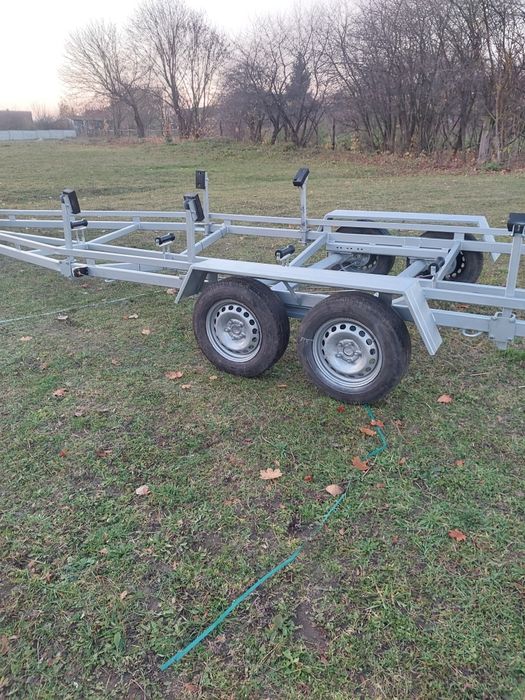 Przyczepa podłodziowa-wózek slipowy typu SAM do jachtu od 6-8m