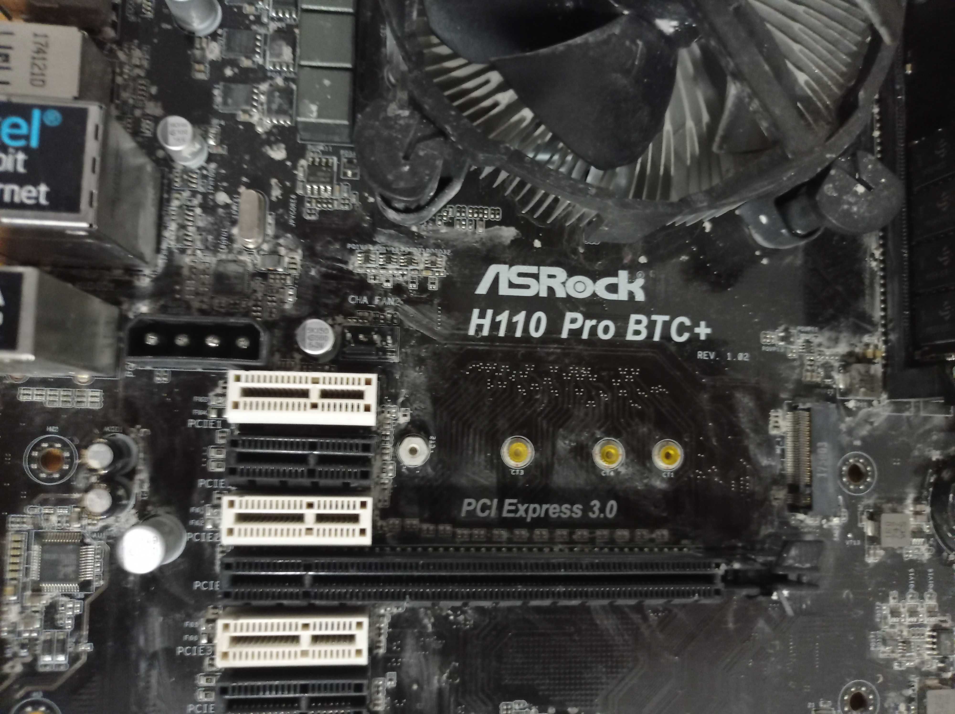 Материнские платы Asrock H110 BTC pro + G3900 + DDR4  4Gb +  SSD 120Gb