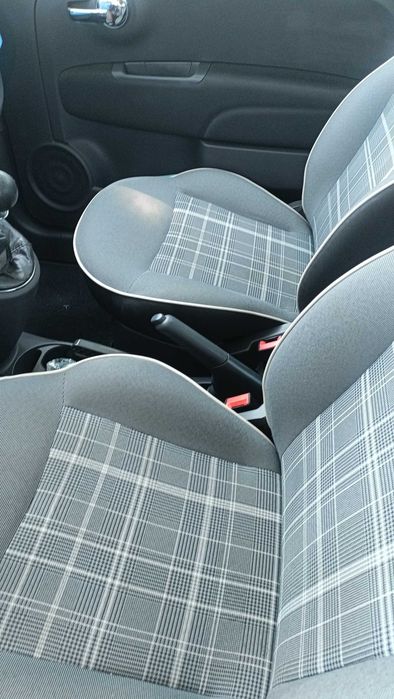 Fiat 500 com revisões e inspeção
