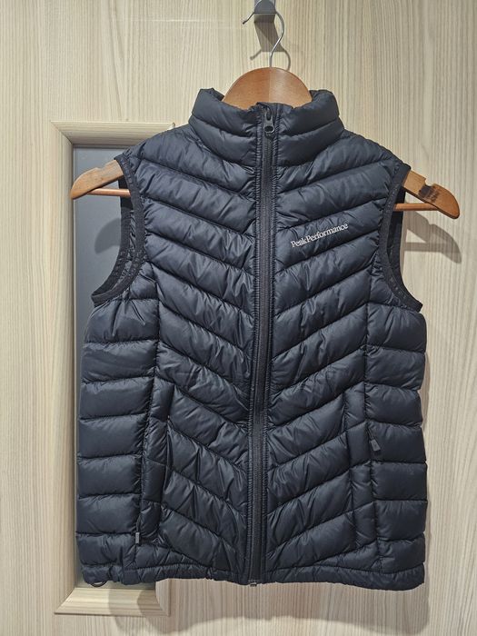 Kamizelka puchowa Peak Performance W Frost Down Vest XS damska nowa