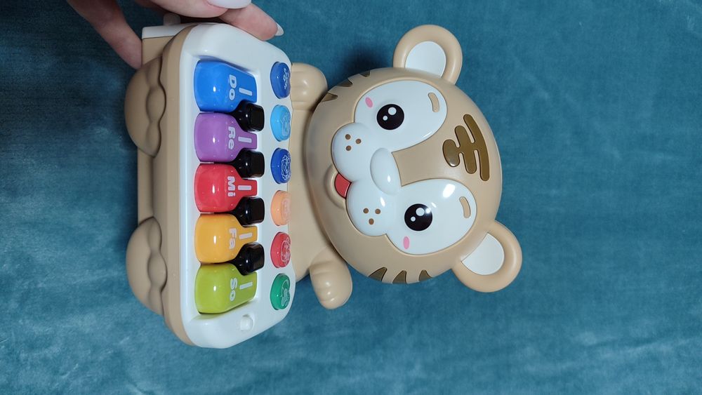 музичне піаніно тигрик інтерактивний