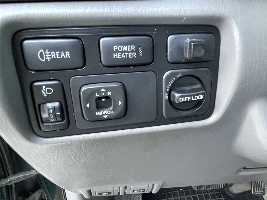 Toyota Land Cruiser 100, 2001 рік, 4.2 дизель