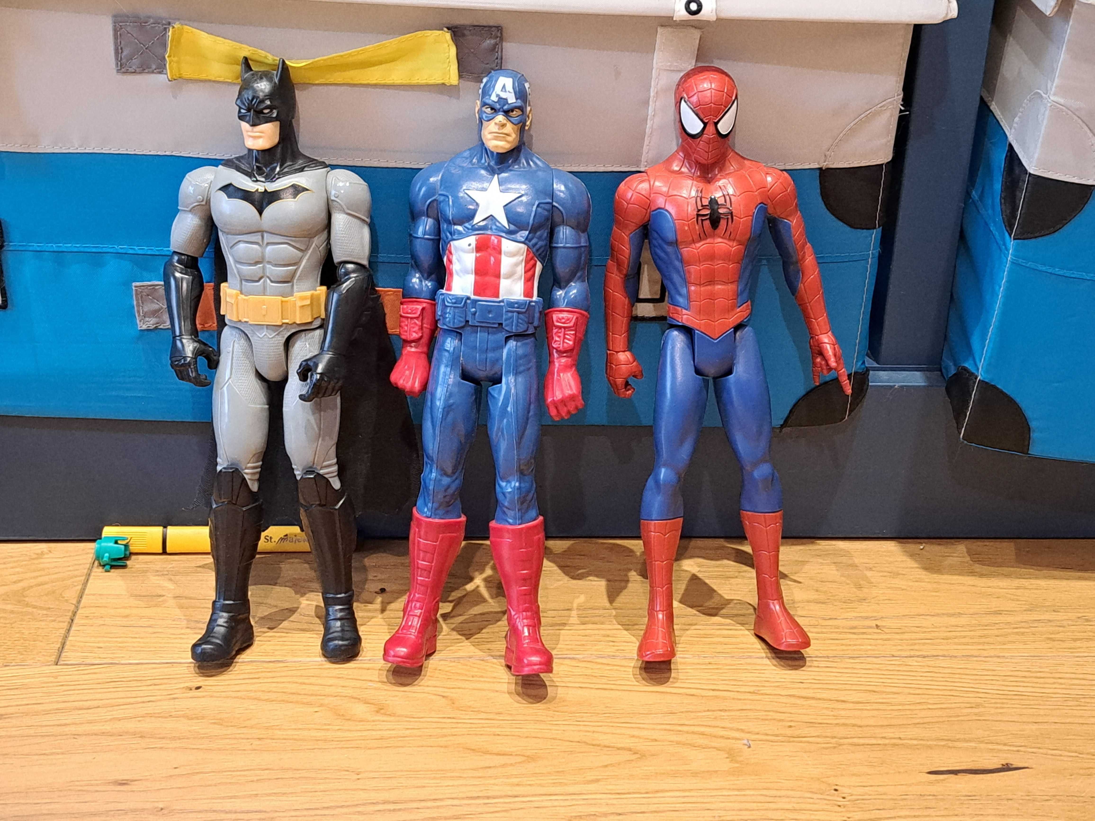 Figurki Spiderman, Batman, Captain America, duże