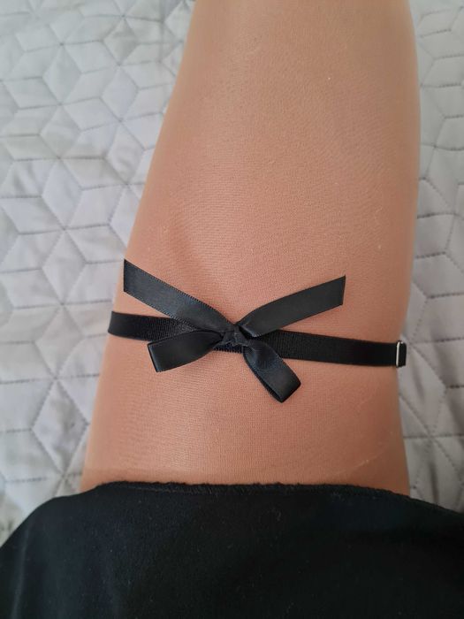 Czarne podwiązki z kokardką zmysłowe paski do pończoch
