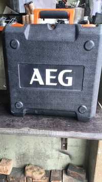 skrzynka walizka do wkrętarki AEG