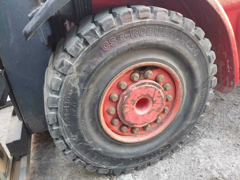 Навантажувач Linde 2,5 т.