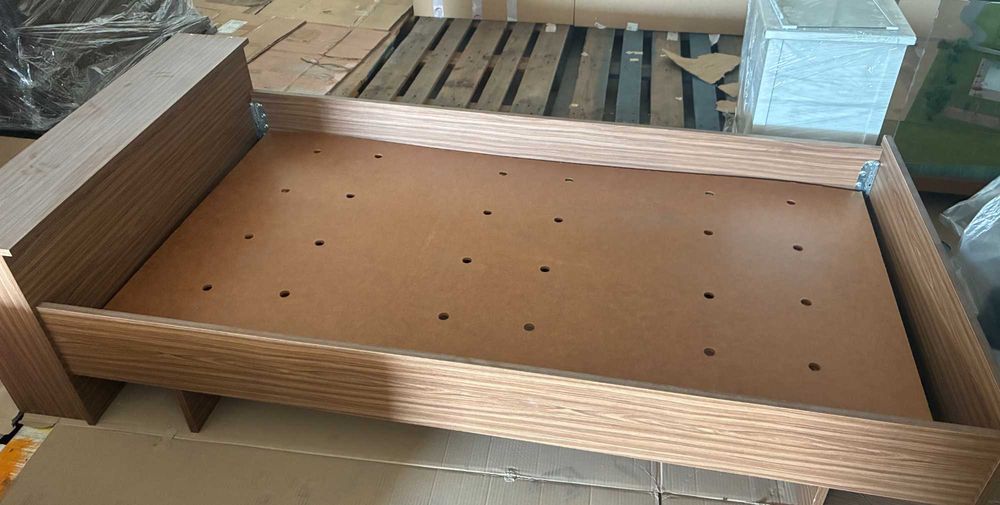 Cama de solteiro - 105 cm x 190 cm - Qtd. 1 Und.