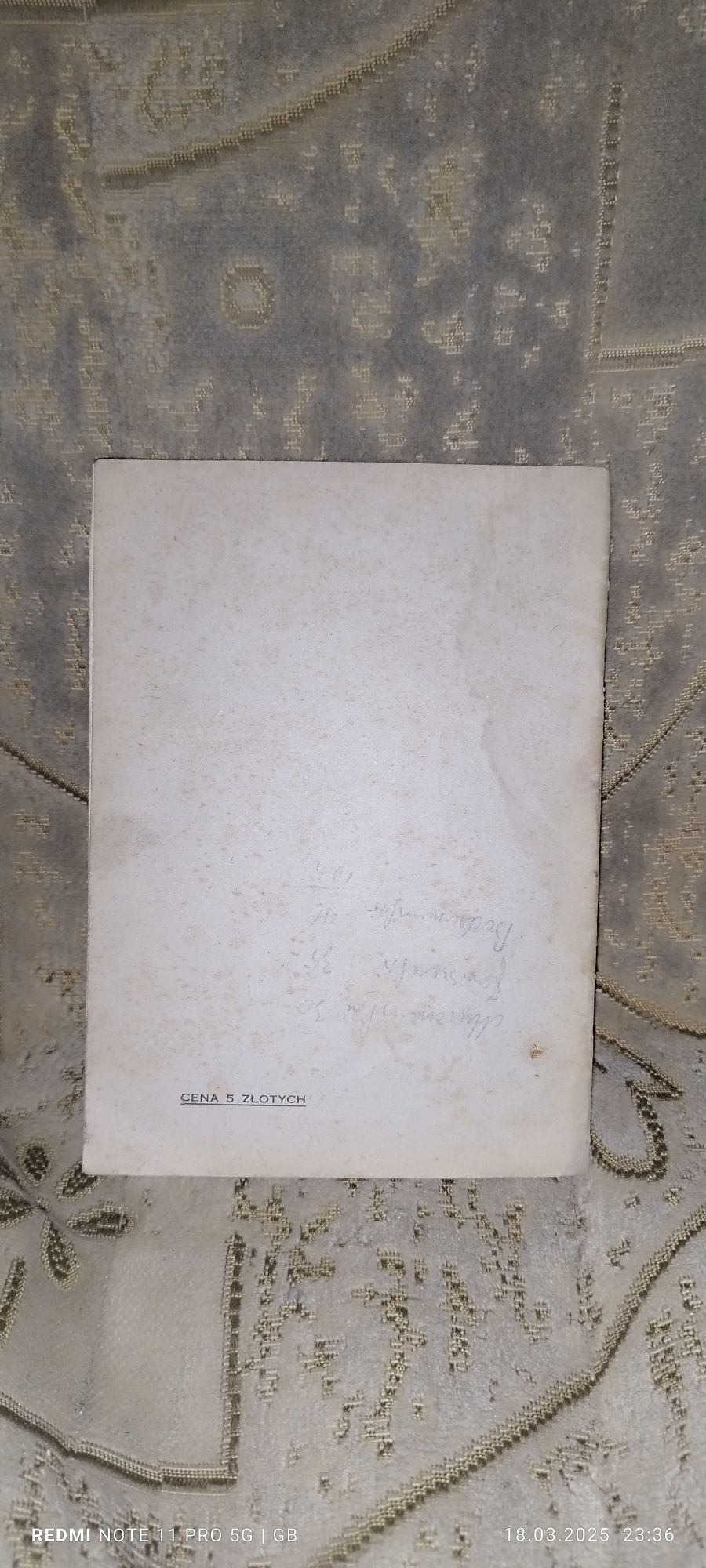 Sprzedam starą książkę manifest komunistyczne z roku 1945